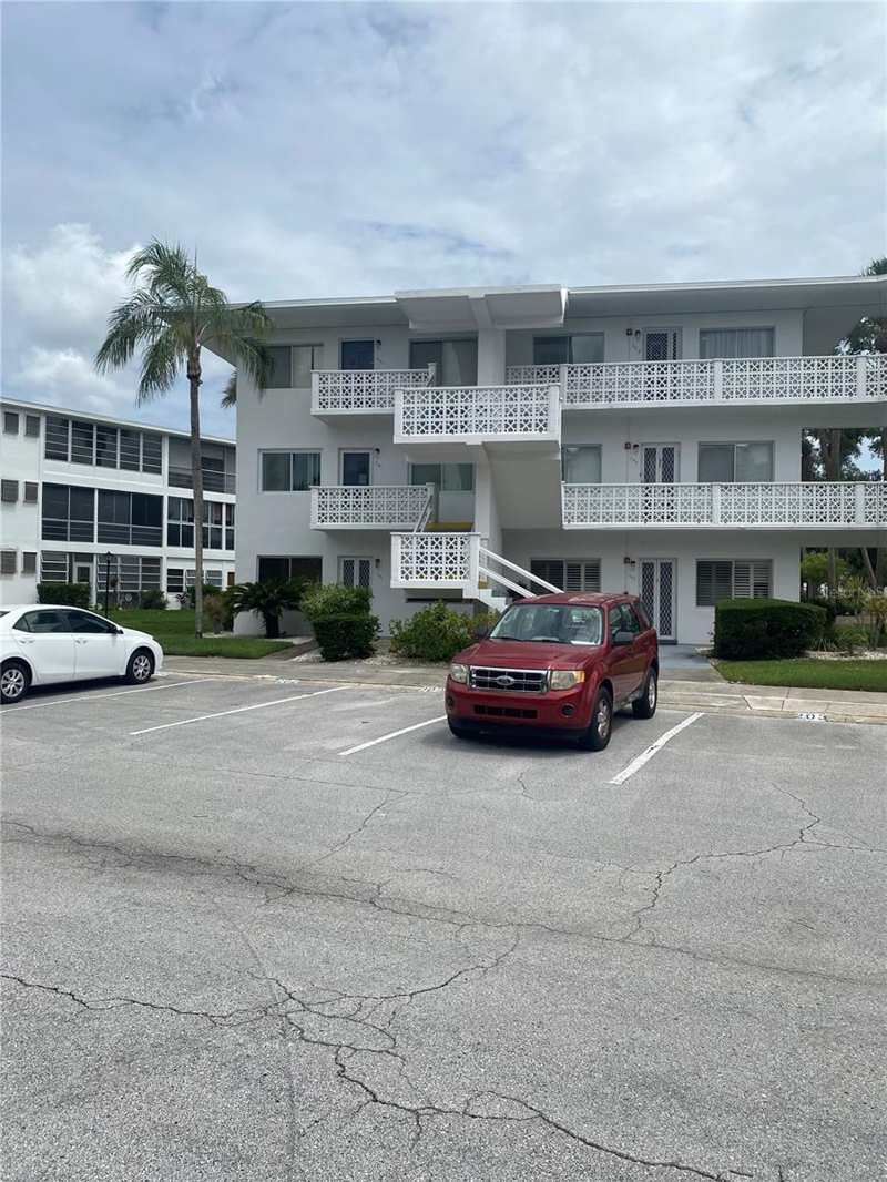 2 bedroom Condo - Hotel at 11224 82nd Avenue #301, Seminole Garden Apts Co-Op, Seminole — photo 1
