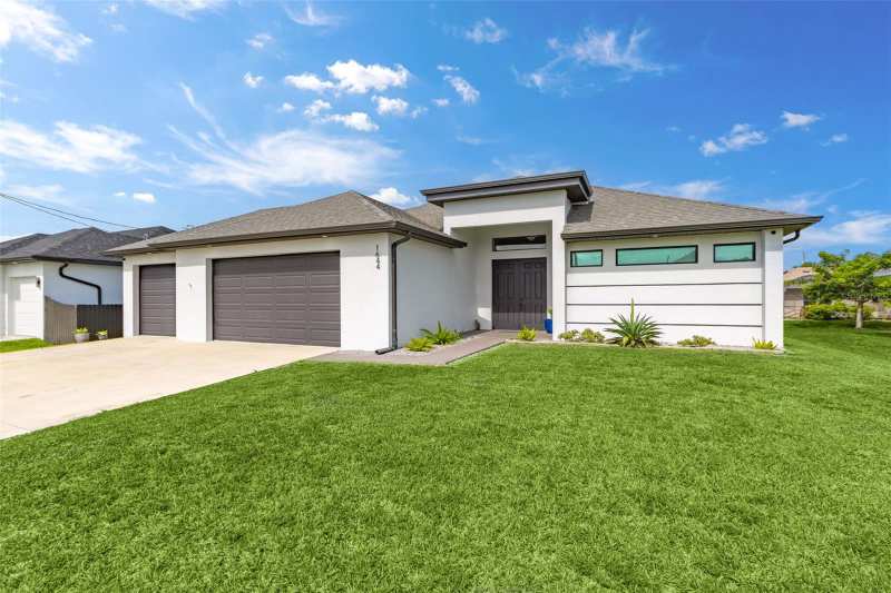 3 bedroom Single Family Residence at 1644 NW 37th Avenue, Cape Coral, Cape Coral — photo 1