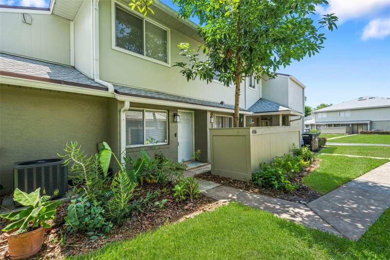 2 bedroom Condominium at 4586 Pheasant Run Drive #6B, Pheasant Run At Rosemont Condo, Orlando — photo 1