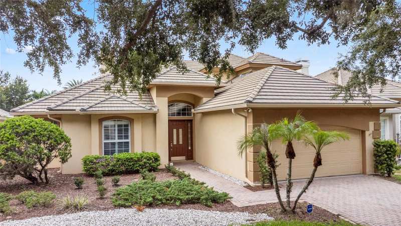 4 bedroom Single Family Residence at 10734 Woodchase Circle, Avalon Ph 2 At Turtle Creek, Orlando — photo 1