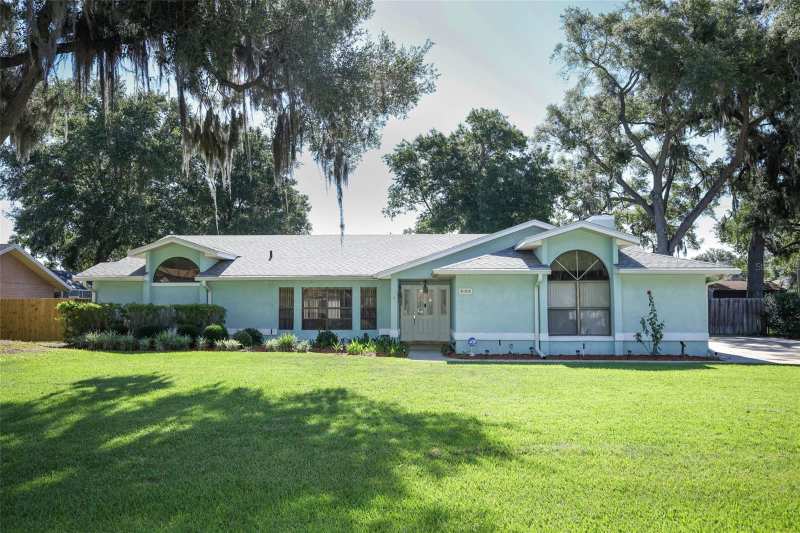 3 bedroom Single Family Residence at 610 Yorktown Drive, Leesburg Heritage Cove, Leesburg — photo 1