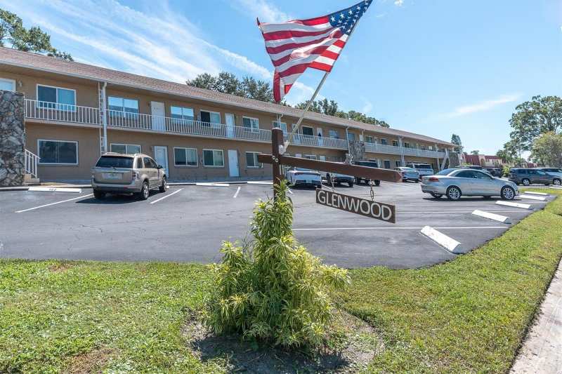 2 bedroom Condominium at 8039 Garden Drive #209, Gardens, The Condo, Seminole — photo 1
