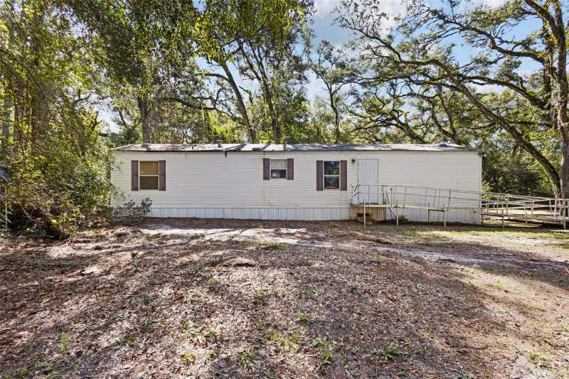 2 bedroom Manufactured Home at 464 NE 526th Street, Indian Oaks, Old Town — photo 1