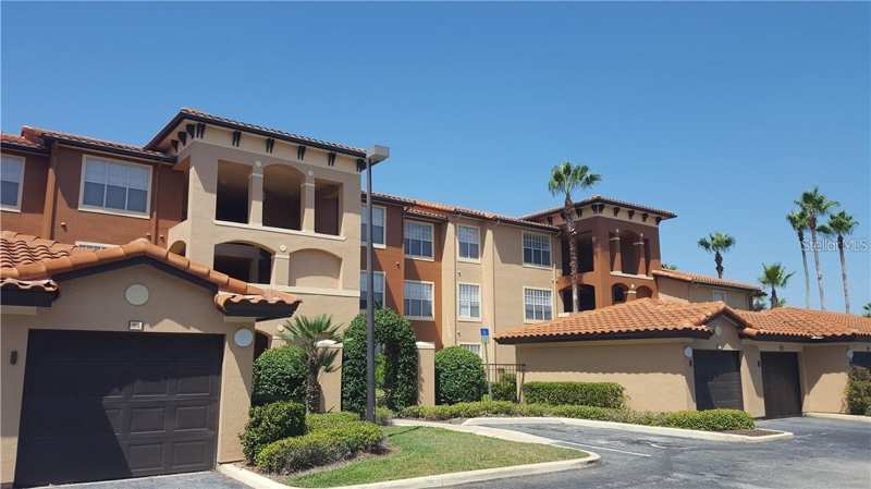 3 bedroom Condominium at 5566 Metrowest Boulevard #303, Palms Club Condo, Orlando — photo 1