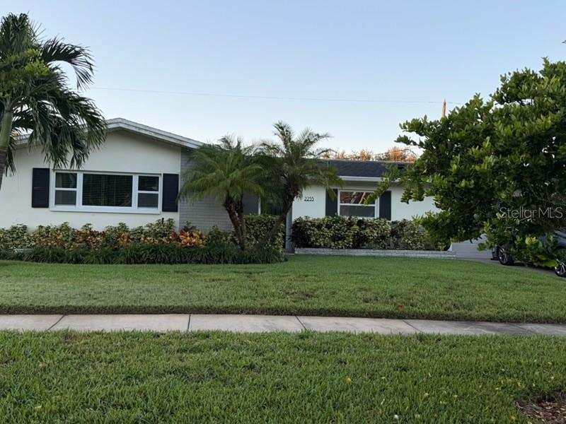 4 bedroom Single Family Residence at 2255 Habersham Drive, Morningside Estates, Clearwater — photo 1
