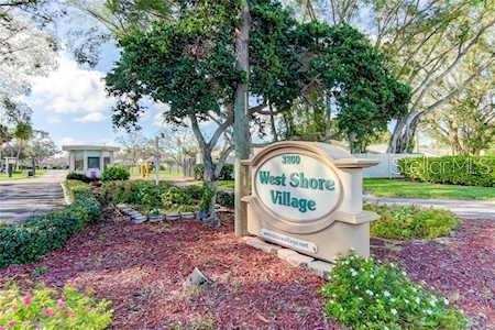1 bedroom Condominium at 3265 40th Way #E, West Shore Village One, St Petersburg — photo 1
