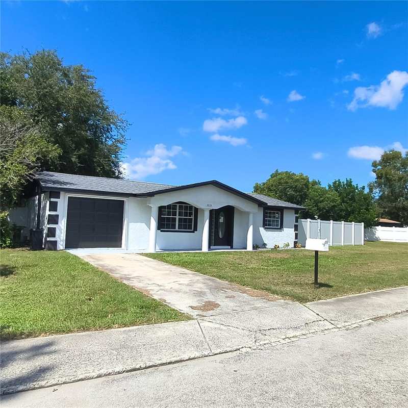 2 bedroom Single Family Residence at 10131 Old Orchard Lane, Regency Park, Port Richey — photo 1