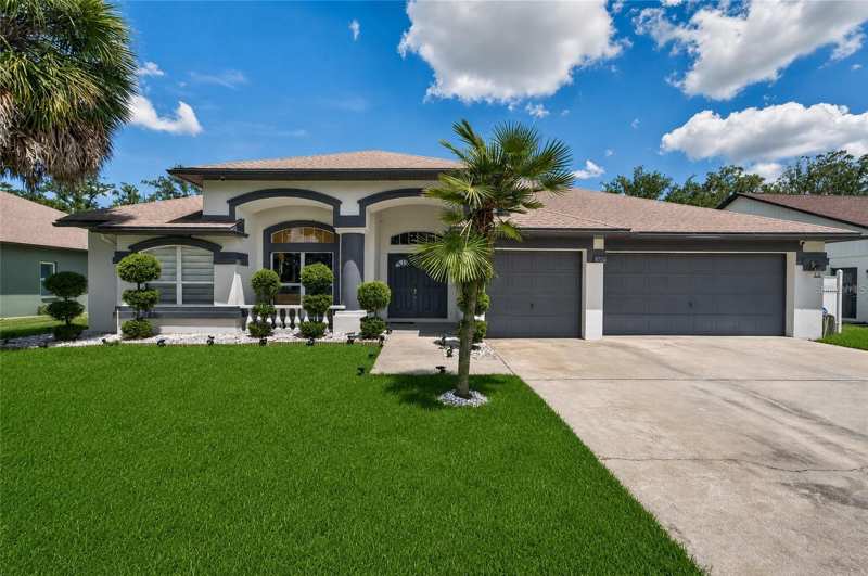 4 bedroom Single Family Residence at 3926 Northridge Drive, Bloomingdale Sec U V Ph, Valrico — photo 1