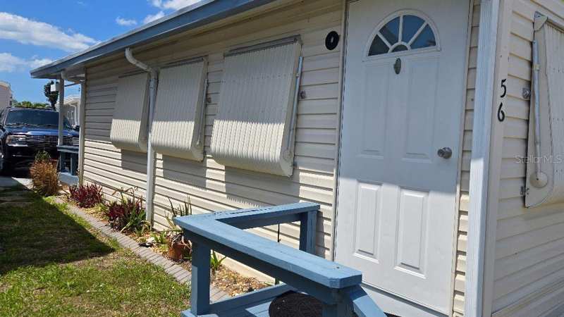 1 bedroom Manufactured Home at 1475 Flamingo Drive #56, Holiday Travel Park Englewood, Englewood — photo 1