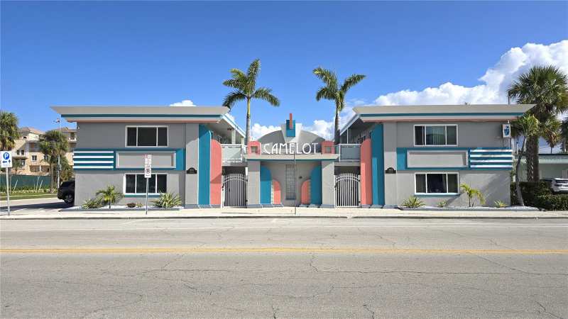 1 bedroom Condo - Hotel at 603 Mandalay Avenue #207, Royal Camelot Resort Condo, Clearwater Beach — photo 1