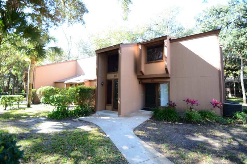 2 bedroom Condominium at 16 Oakmont Court #16, Fairways, Palm Coast — photo 1