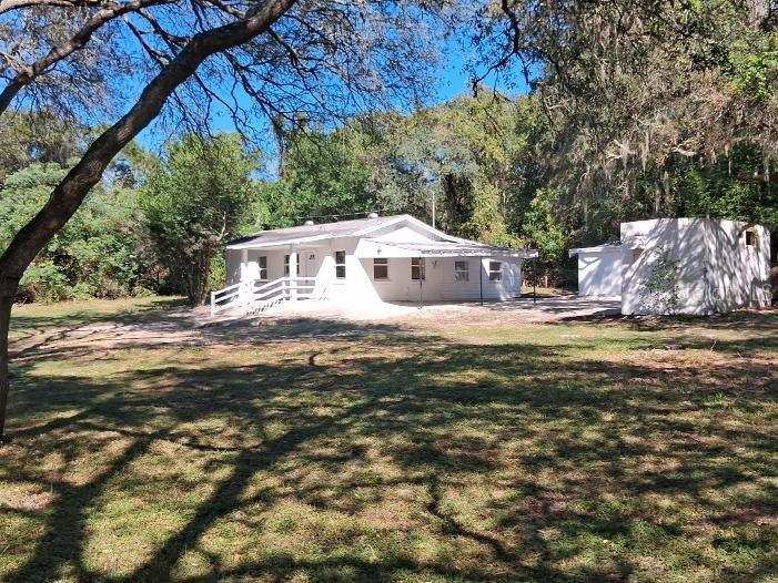 3 bedroom Single Family Residence at 40400 Sunset Drive, Pine Lakes South, Eustis — photo 1