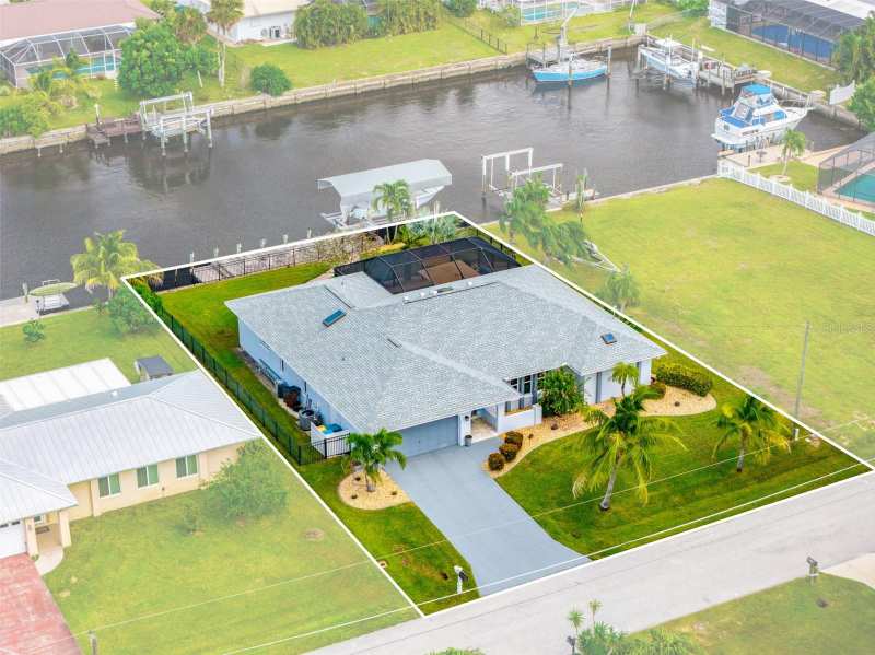 3 bedroom Single Family Residence at 110 Leland Street, Port Charlotte Sec 83, Port Charlotte — photo 1