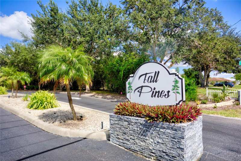 3 bedroom Condominium at 8101 Memory Lane #220, Fiddlers Green Tall Pines, Rotonda West — photo 1