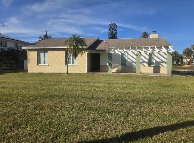 3 bedroom Single Family Residence at 16101 Gulf Boulevard, Redington Beach Homes 2nd Add, Redington Beach — photo 1