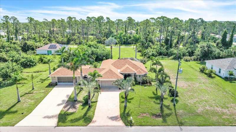 3 bedroom Single Family Residence at 142 Australian Drive, Rotonda Lakes, Rotonda West — photo 1