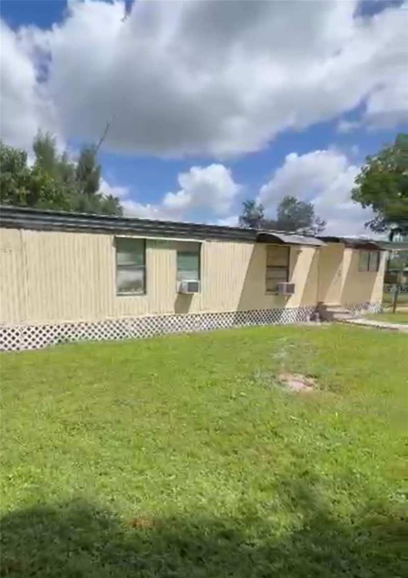 2 bedroom Mobile Home at 15482 Mapletree Drive, S P G Heights 8th Add, Punta Gorda — photo 1