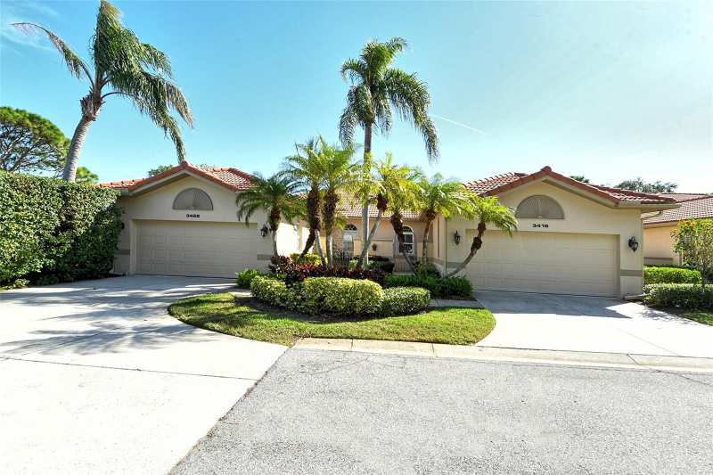 2 bedroom Villa at 3416 W Chelmsford Court #2, Chelmsford Close, Sarasota — photo 1