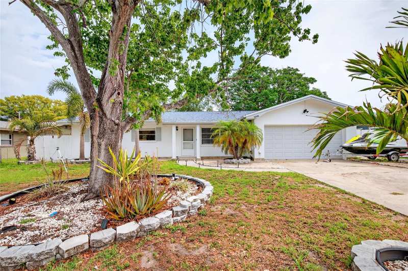 3 bedroom Single Family Residence at 1565 S Evergreen Avenue, Brookhill, Clearwater — photo 1