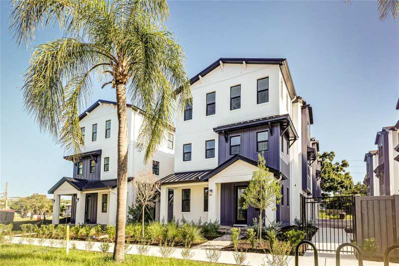 3 bedroom Townhouse at 3009 1st Avenue, Blanc Townhomes, St Petersburg — photo 1