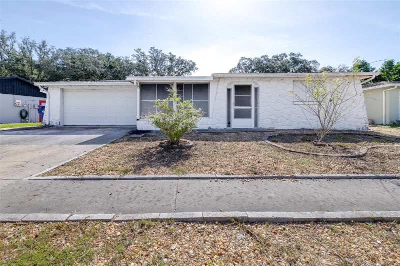 2 bedroom Single Family Residence at 4636 Ackerman Street, Holiday Gardens Estates, New Port Richey — photo 1