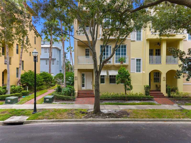 3 bedroom Townhouse at 6030 Printery Street #101, Westshore Yacht Club Townhome, Tampa — photo 1