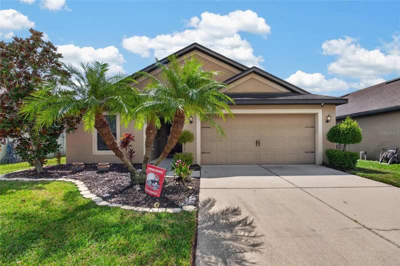 3 bedroom Single Family Residence at 14441 Alistar Manor Drive, Highland Estates, Wimauma — photo 1