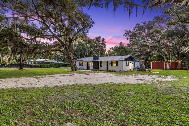 3 bedroom Single Family Residence at 2118 E Keysville Road, Unplatted, Lithia — photo 1