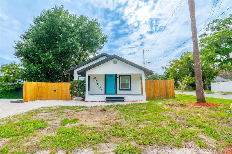 4 bedroom Single Family Residence at 8408 N Seminole Avenue, Irvinton Heights, Tampa — photo 1
