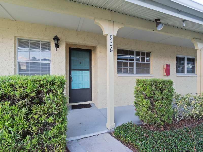 2 bedroom Villa at 2465 Northside Drive #906, Woodland Villas Condo 1, Clearwater — photo 1