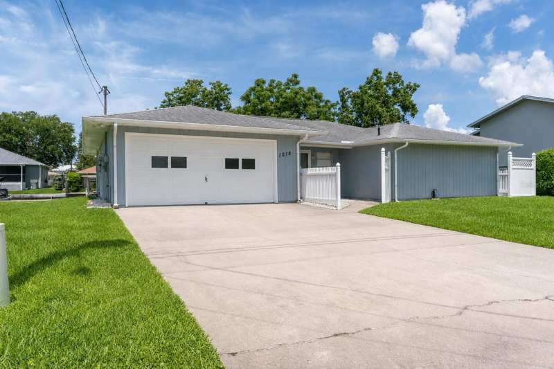 3 bedroom Single Family Residence at 1218 SE 5th Avenue, Pretty Spgs Un #2, Crystal River — photo 1