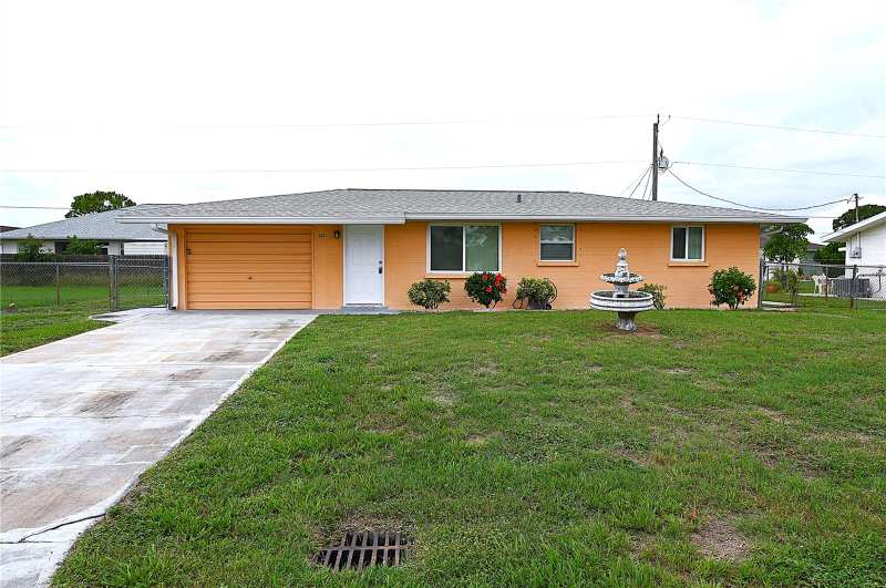 2 bedroom Single Family Residence at 232 San Marino Avenue, Warm Mineral Spgs, North Port — photo 1