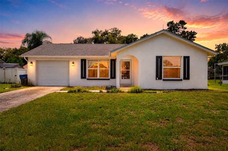 2 bedroom Single Family Residence at 7412 Humboldt Avenue, Seven Spgs Homes, New Port Richey — photo 1