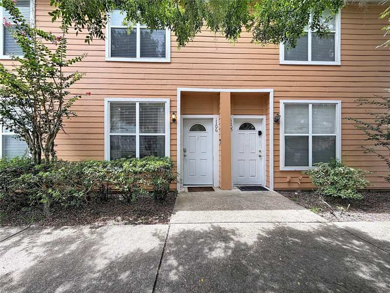 2 bedroom Condominium at 3920 SW 20th Avenue #1306, Kensington Park, Gainesville — photo 1