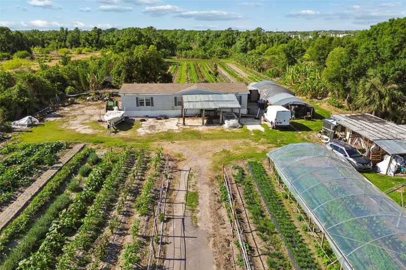 3 bedroom Manufactured Home at 11101 Sumner Road, Wimauma, Wimauma — photo 1