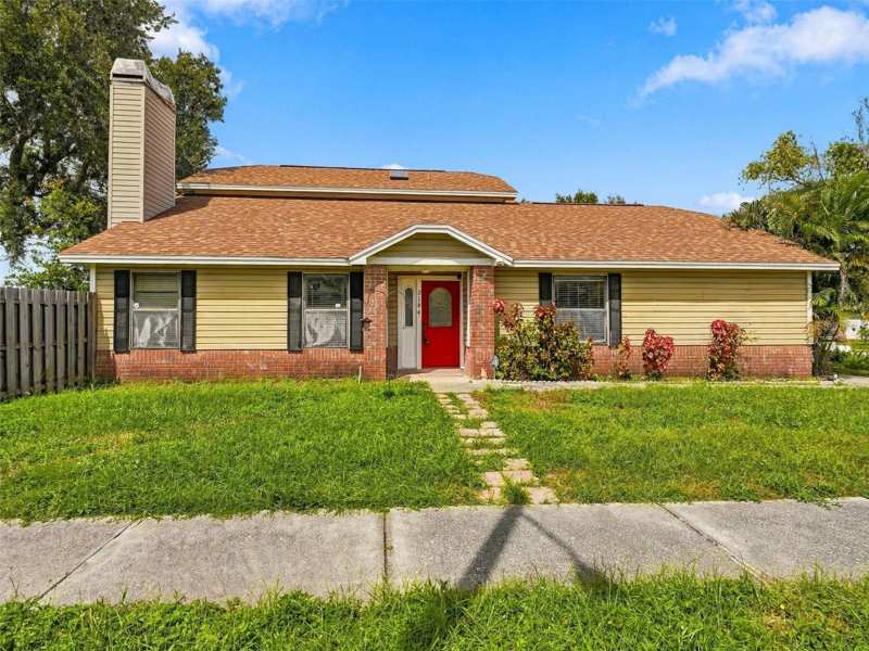 3 bedroom Single Family Residence at 2184 Springrain Drive, Spring Lake Of Clearwater, Clearwater — photo 1