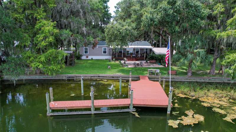 3 bedroom Manufactured Home at 9065 W Lakeview Court, Cypress Pt Unrec Sub, Crystal River — photo 1