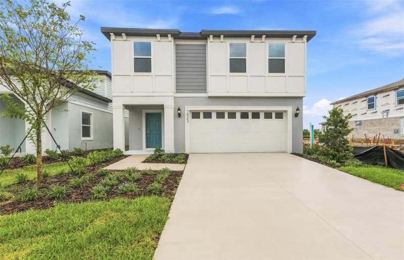 4 bedroom Single Family Residence at 7923 Palm Paradise Place, Seaire, Parrish — photo 1