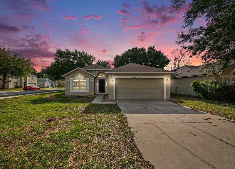 3 bedroom Single Family Residence at 2212 Nicollett Way, Orverlook/Lk Griffin, Leesburg — photo 1