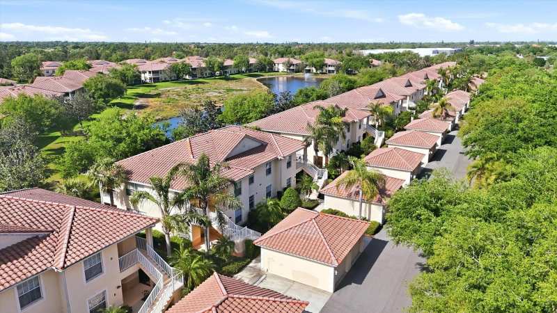3 bedroom Condominium at 4266 Vicenza Drive #A39, Casa Di Amici, Venice — photo 1