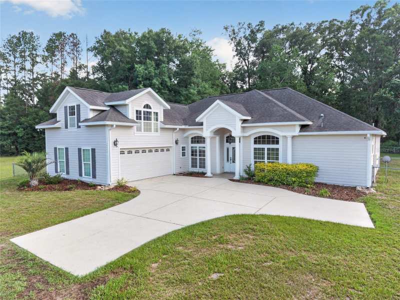 4 bedroom Single Family Residence at 26807 SW 20th Place, Newberry, Newberry — photo 1