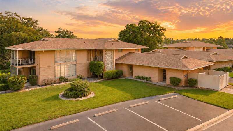 2 bedroom Condominium at 2223 Beneva Terrace #2222, Terraces Of Forest Lakes, Sarasota — photo 1