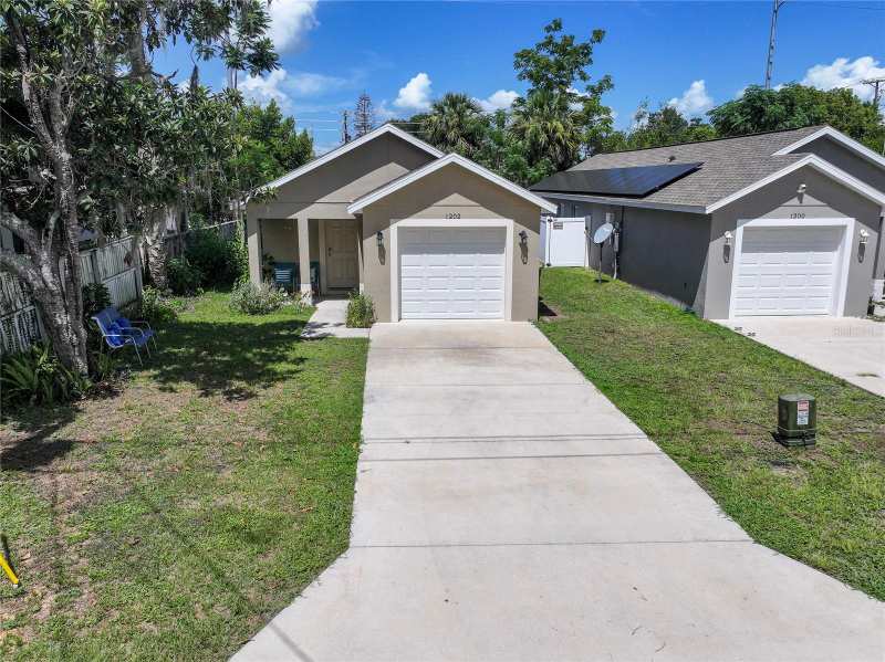 3 bedroom Single Family Residence at 1202 S Dewey Street, Eustis Bishops Sub, Eustis — photo 1