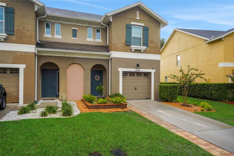3 bedroom Townhouse at 1664 Peterson Place, The Reserve At Hidden Lake, Sanford — photo 1