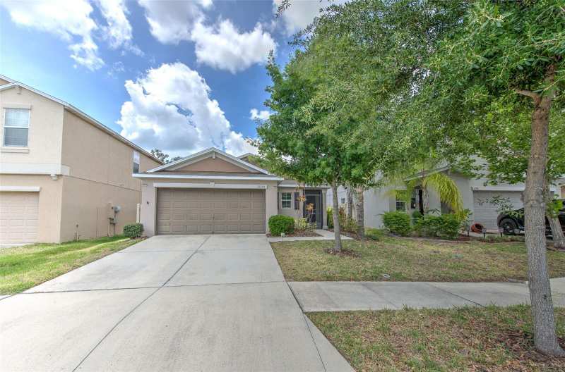 3 bedroom Single Family Residence at 17334 White Mangrove Drive, Sunshine Village Ph 3A &, Wimauma — photo 1