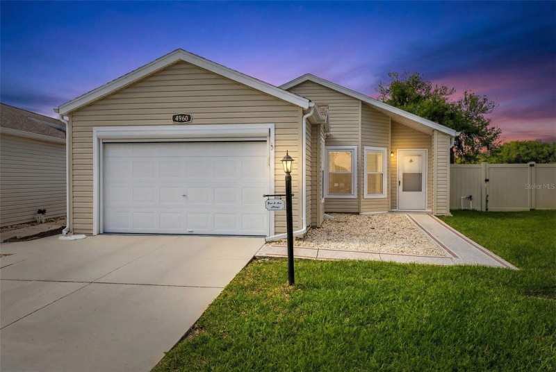 2 bedroom Single Family Residence at 4960 Heron Run Circle, Plantation At Leesburg Heron Run, Leesburg — photo 1