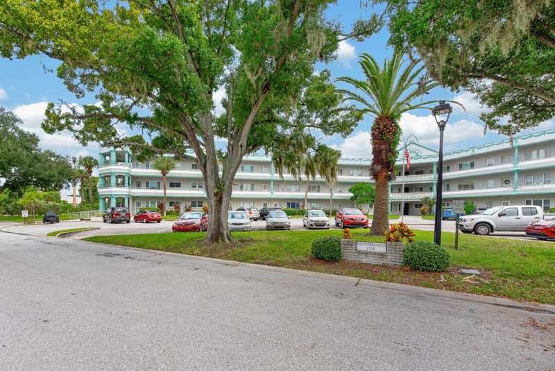 2 bedroom Condominium at 2370 Jamaican Street #30, On Top Of The World, Clearwater — photo 1