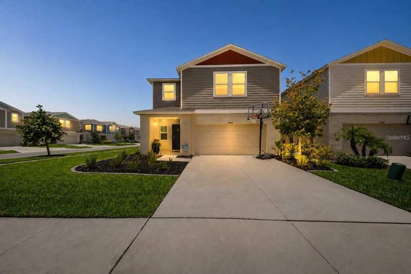5 bedroom Single Family Residence at 12953 Camarillo Place, Hinton Hawkstone Ph 2A & 2B2, Lithia — photo 1
