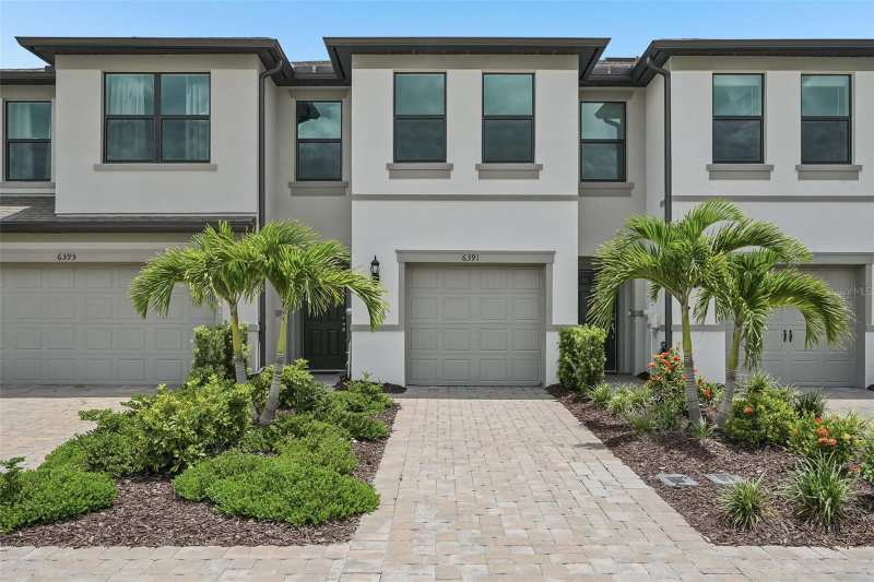 3 bedroom Townhouse at 6391 Waterstone Place, Avanti/Waterside, Sarasota — photo 1
