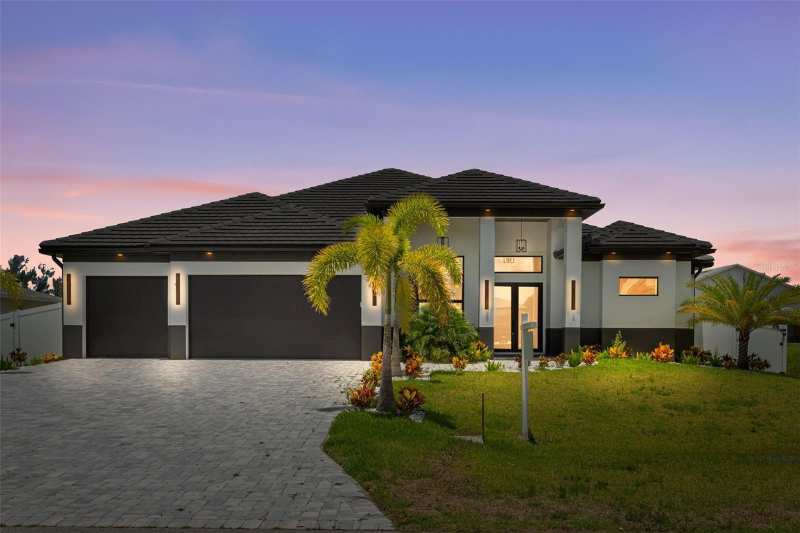 3 bedroom Single Family Residence at 10 SW 33rd Avenue, Cape Coral, Cape Coral — photo 1